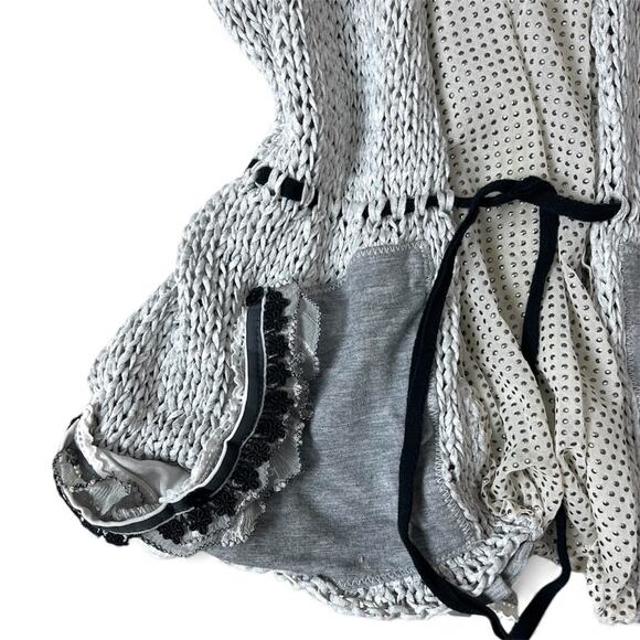 Made in Italy Tricot Chic Boho Sweater Top with Lace & Ruffle Details - Picture 8 of 8